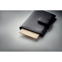 CUSTOS + RFID kortelė su bambuko dėklu nuo duomenų nuskaitymo