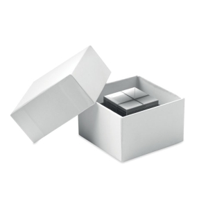 KUBEWARD Stiklinis kubo formos apdovanojimas su dovanų dėžute