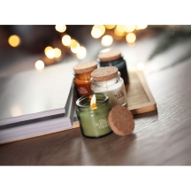 VALO Natūrali augalinės kilmės vaško žvakė su švelniu vanilės aromatu