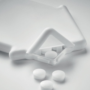 BERMONDS  Mėtinės pastilės namo formos dėkle