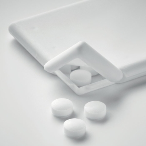 MINTCARD Mėtinės pastilės kortelės formos dėkle