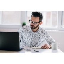 NOTA A5 užrašų knygelė su struktūrinio viršeliu ir rašikliu